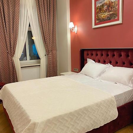 Grand De Luxe Residence Lviv Eksteriør billede