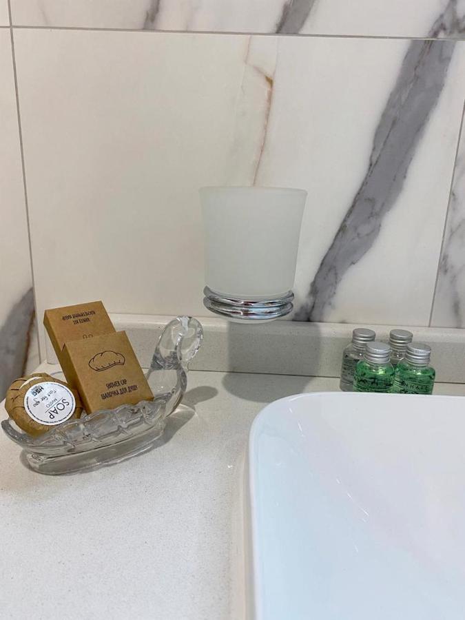 Grand De Luxe Residence Lviv Eksteriør billede